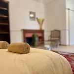 Alojamento de Acomodação e Pequeno-almoço Château De Belleaucourt 4*