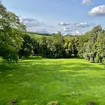 Château De Belleaucourt 4* Coulommes-la-Montagne