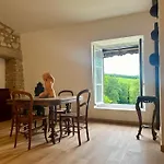 Bed & Breakfast Chateau De Belleaucourt