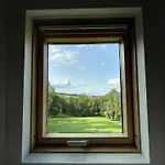 Chateau De Belleaucourt 4*