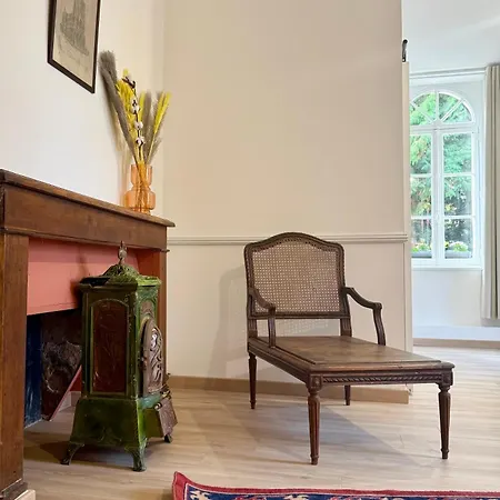 Chateau De Belleaucourt فندق مبيت وإفطار 3*