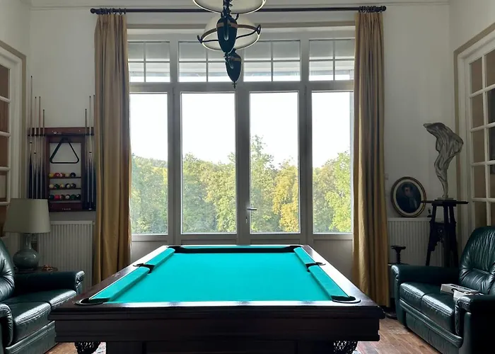 Chateau De Belleaucourt Frühstückspension Coulommes-la-Montagne